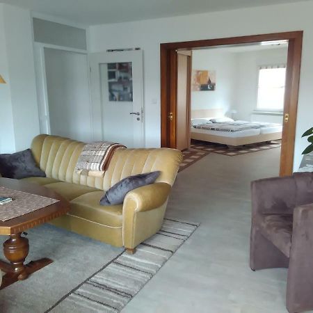 Ferienwohnung Menzel Gedern Bagian luar foto
